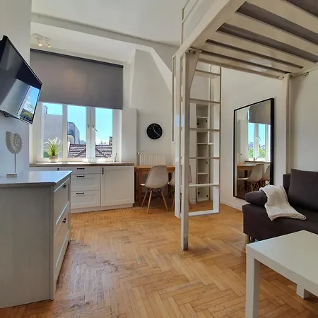 Studio Baltica Ii & Parking Daire *